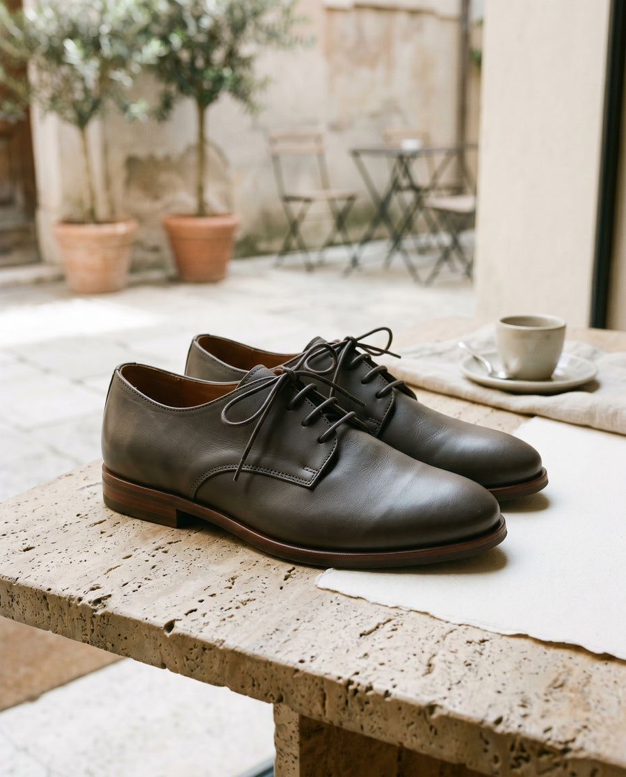 N° 08 · Schnürschuh Faltbar