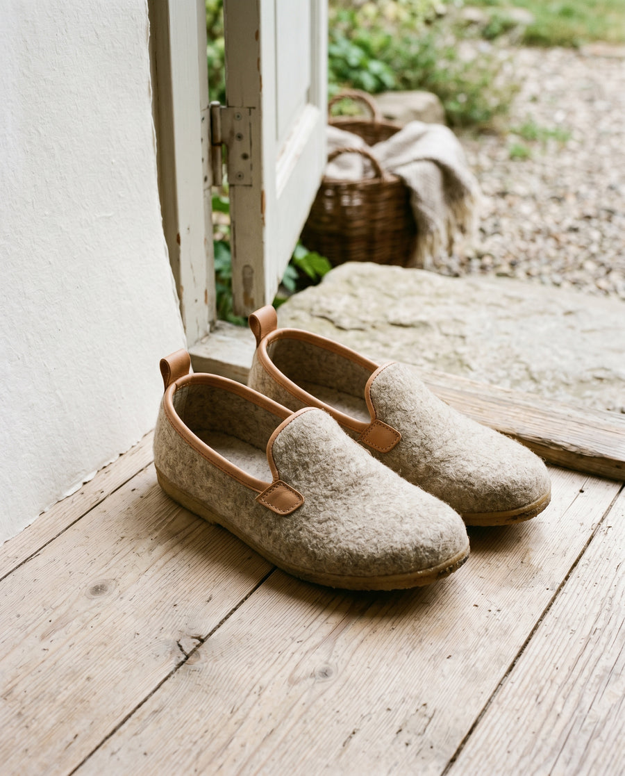 N° 09 · Hausschuh-Loafer Filz